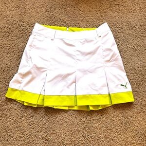 Puma Golf Skort Women’s White/Acid Green Pleated Lifestyle | Size 8